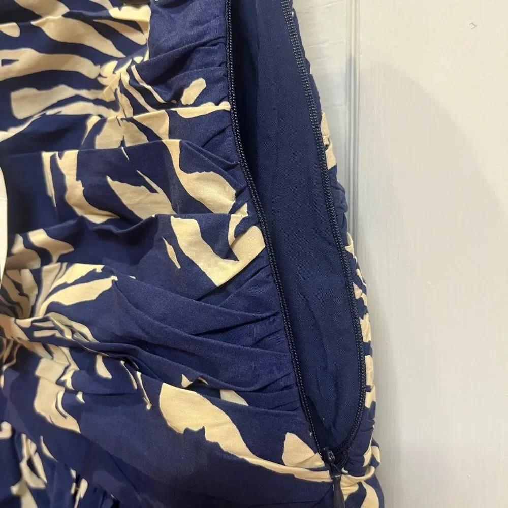 ZARA long skirt in floral print  blue/ivory size M Cotton